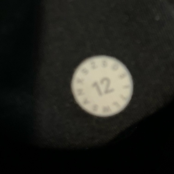 Lululemon pants - Picture 4 of 5